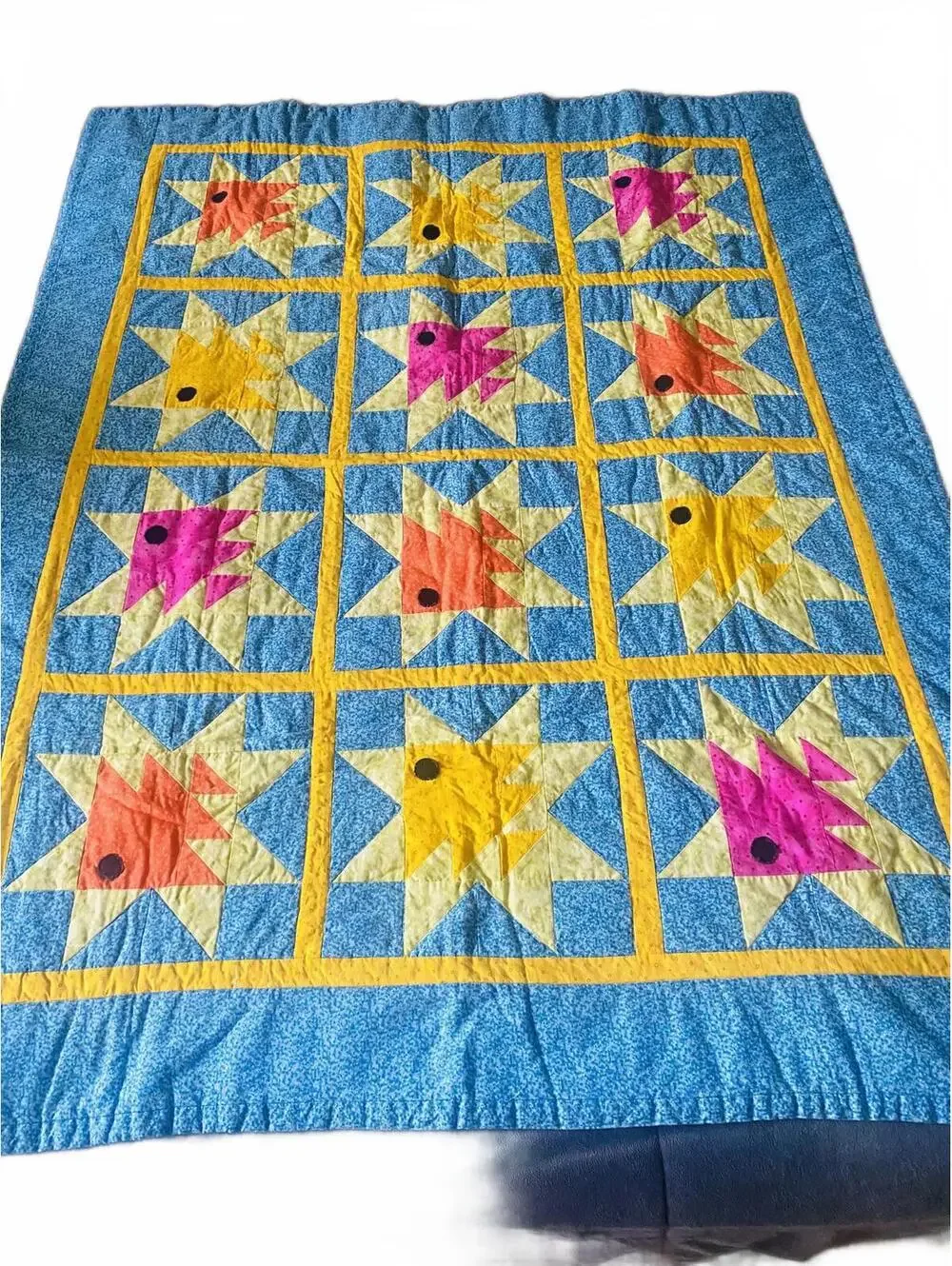 Handmade Colorful Fish Pattern Quilt Blanket - Picture 1 of 4